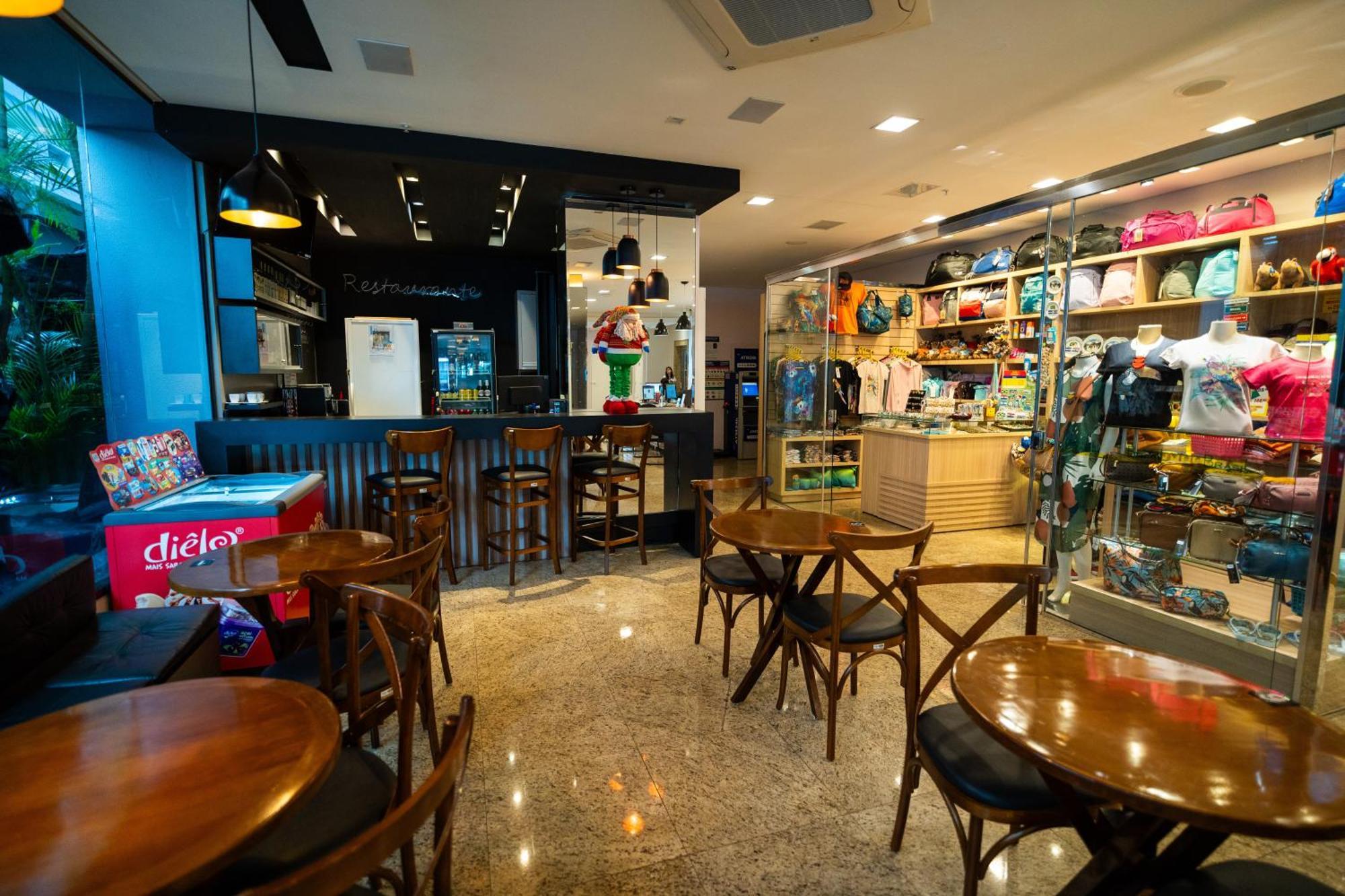 Hotel Tarobá 4*